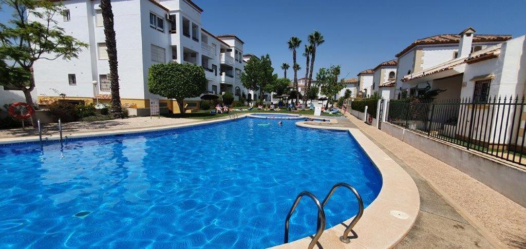 Fabulous 2 Bed 2 Bath Apartment ! Вилямартин Екстериор снимка